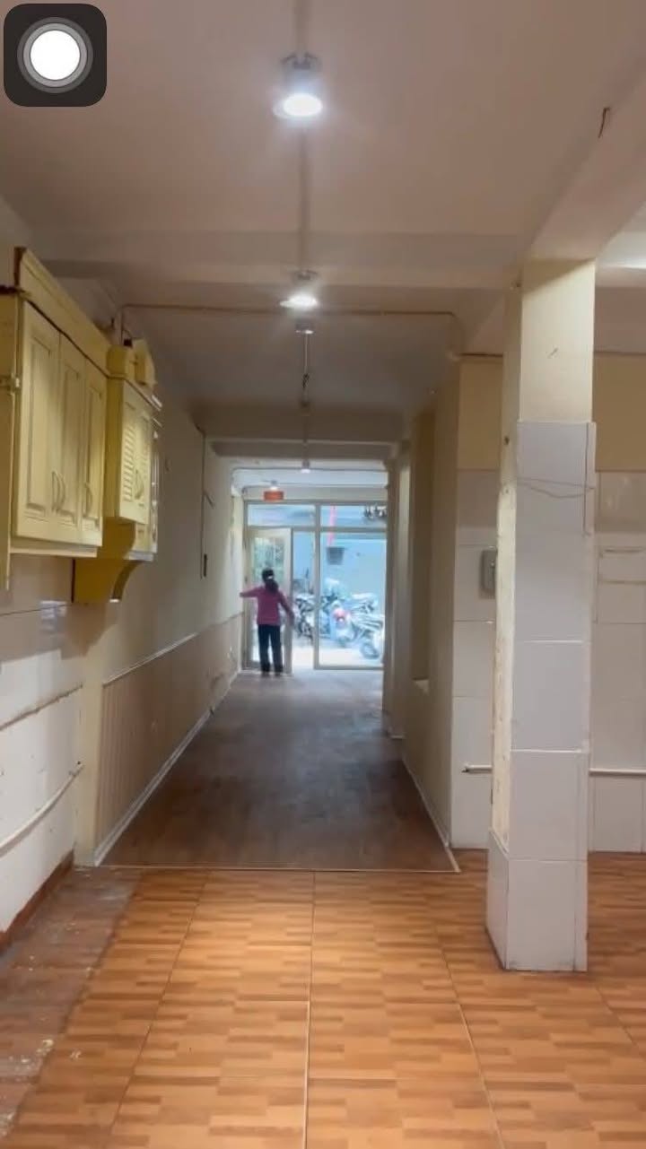 Nhà tập thể cho thuê tầng 1 tại Hoàng Ngọc Phách, Đống Đa - Phù hợp kinh doanh và sinh sống!