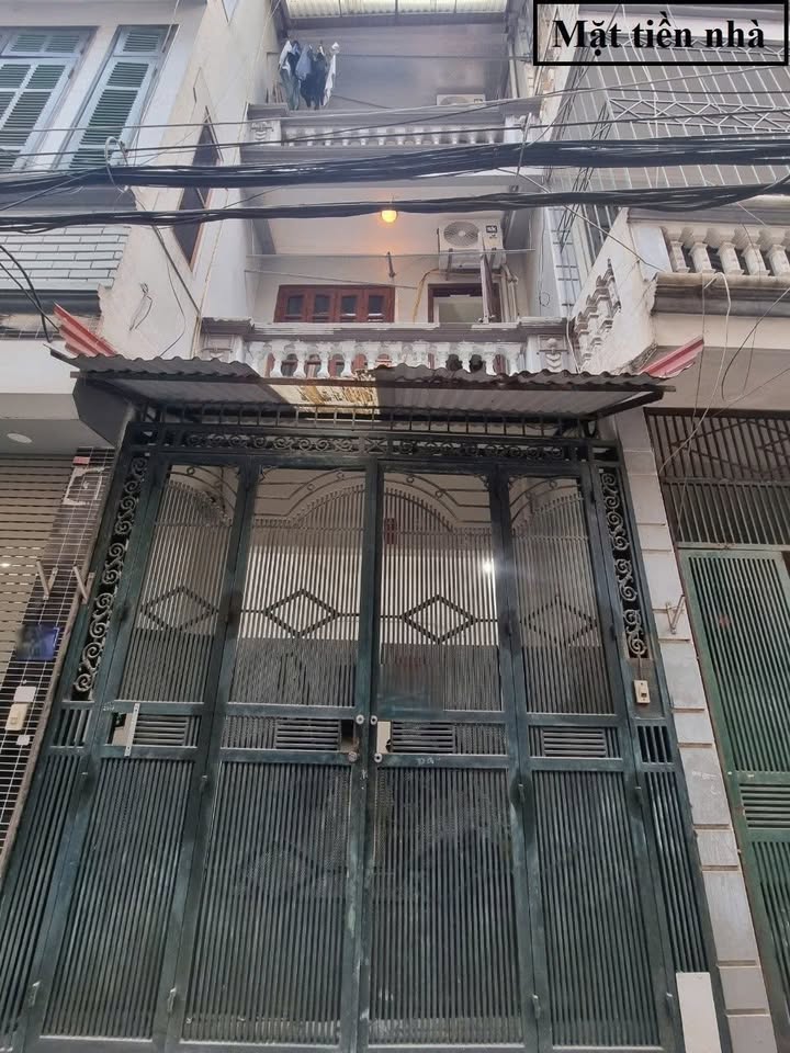 Cho thuê nhà ở kết hợp dịch vụ 3 tầng tại Mai Dịch, Cầu Giấy - Phù hợp cho thuê lâu dài!