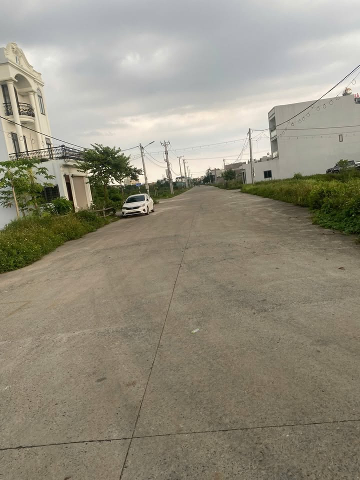 Đất nền Ninh Sơn, Ninh Bình 114m² giá 3 tỷ - Lô vườn hoa đối diện BIC KDC