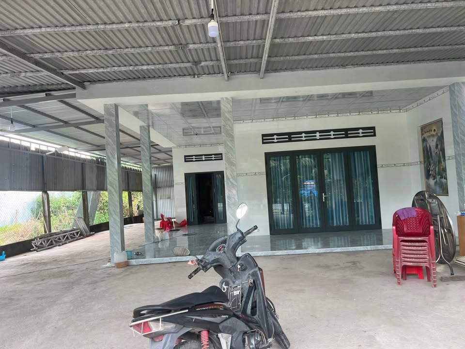 Nhà mặt tiền Quốc lộ 57B, xã Châu Hưng, 960m² giá 3.1 tỷ - Kinh doanh đắc địa!
