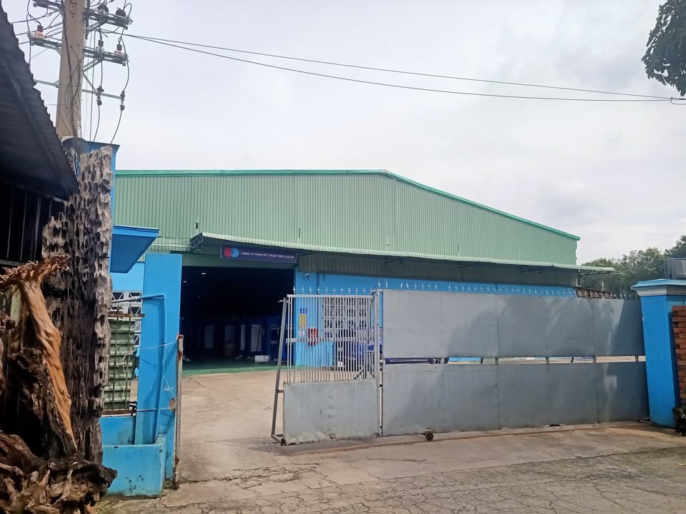 Xưởng 5500m² mặt tiền đường Dương Công Khi, Hóc Môn - Giá tốt 130 tỷ!