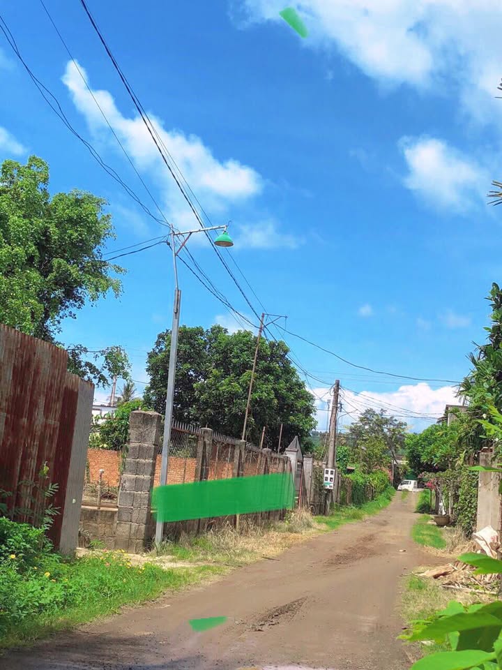 Đất nền chính chủ Ea Ktur, Đắk Lắk 235m² giá chỉ 2xx triệu - Cơ hội đầu tư hấp dẫn!