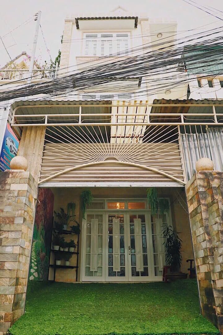 Nhà nguyên căn Trần Khánh Dư Đà Lạt 4PN giá 10 triệu - Nội thất đầy đủ, ô tô vào tận nơi!