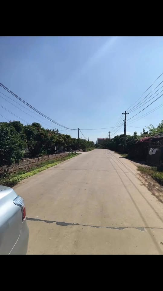 Đất nền Tân Quang Lục Ngạn 121m² giá 600 triệu - Đầy đủ tiện ích xung quanh!