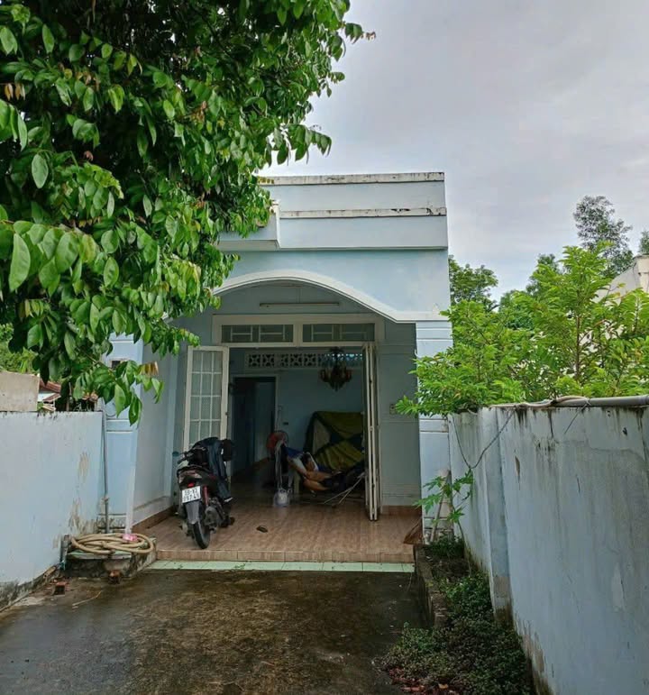 Nhà bán Phước Vĩnh An, Củ Chi 128m² giá 1.5 tỷ - Khu dân cư an ninh!