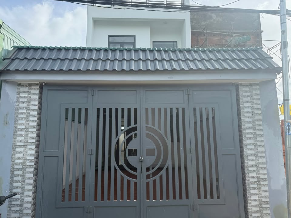 Nhà mới hoàn thiện tại hẻm Nguyễn Phúc Chu, Buôn Ma Thuột 105m² - Giá chỉ 2 tỷ!