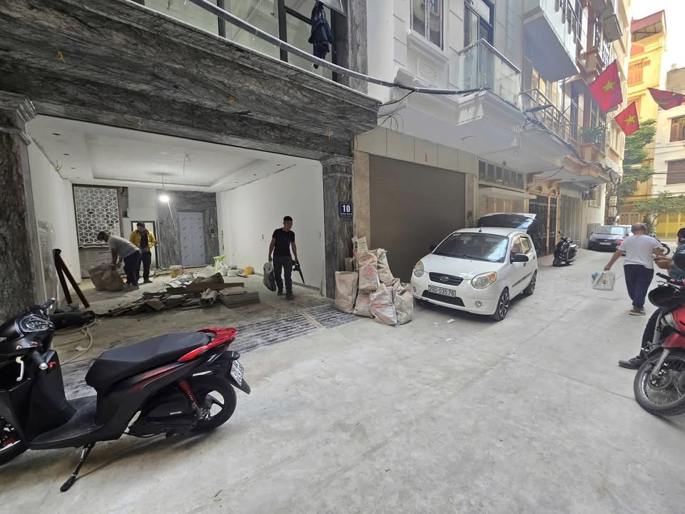 Nhà mặt phố Phạm Tuấn Tài, Cầu Giấy 46m² giá 26.5 tỷ - Đầu tư sinh lời ngay!