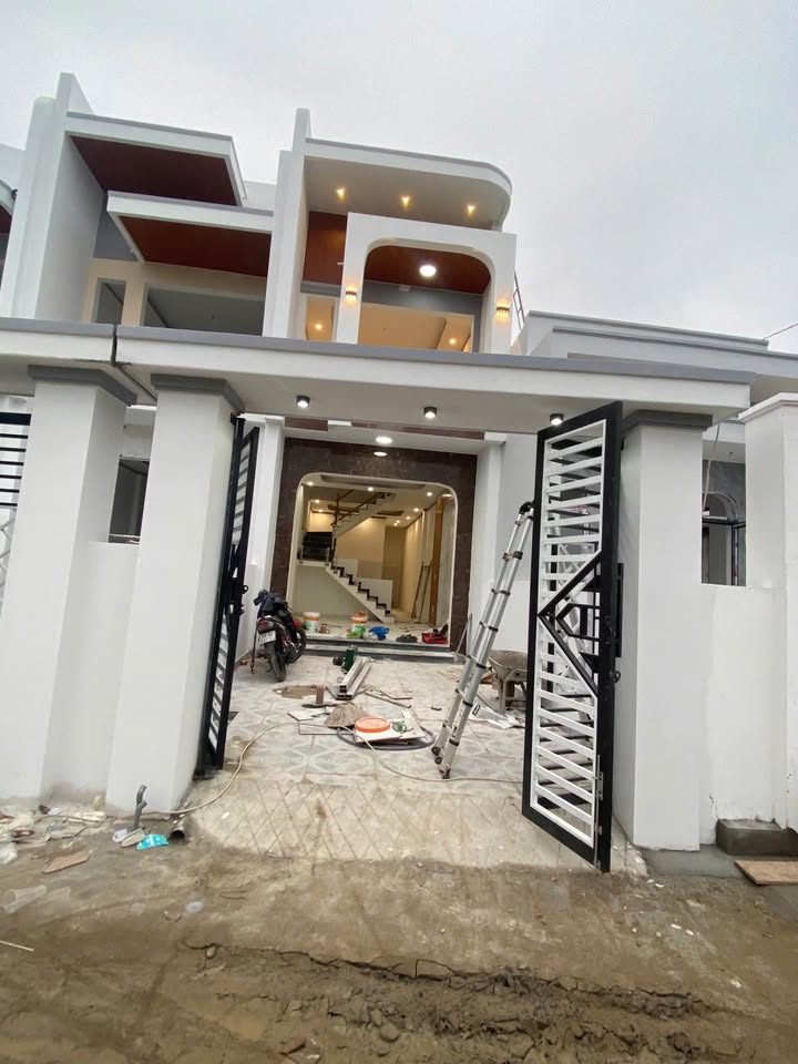 Nhà phố Tân Bình, Vĩnh Cửu 90m² giá 2.1 tỷ - Sổ hồng riêng, ô tô vào tận nơi!