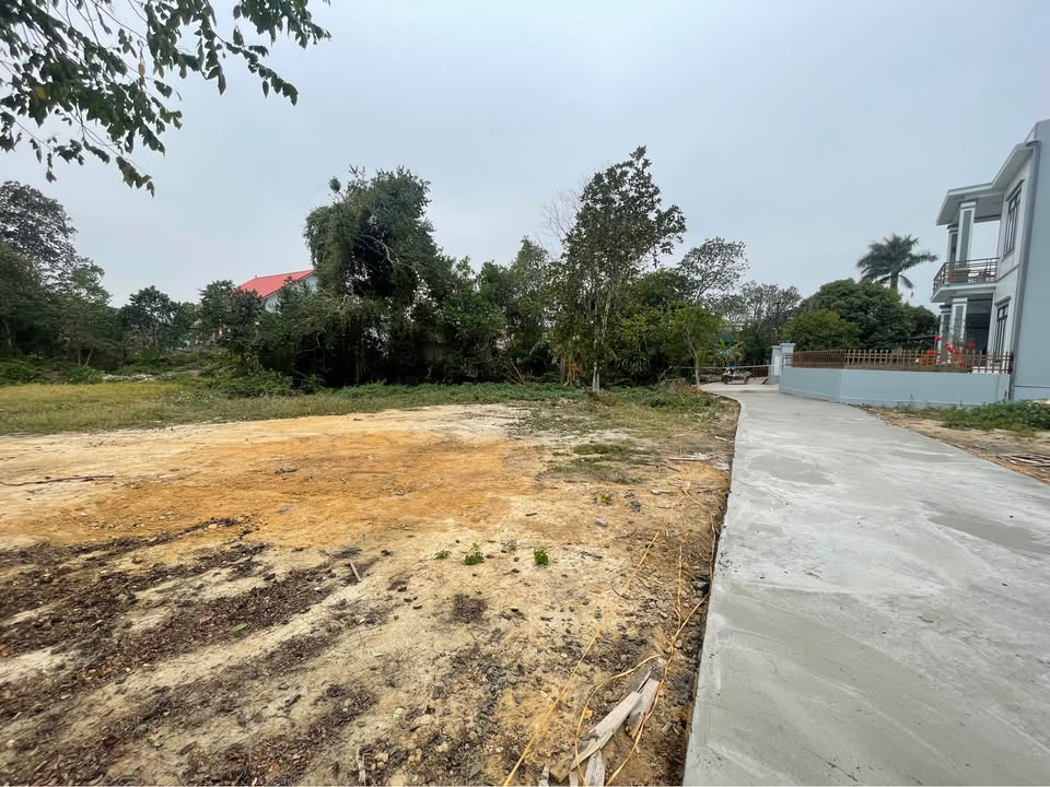 Đất nền 500m² tại Hải Tiến, Móng Cái - Mặt tiền 35m, giá thỏa thuận!