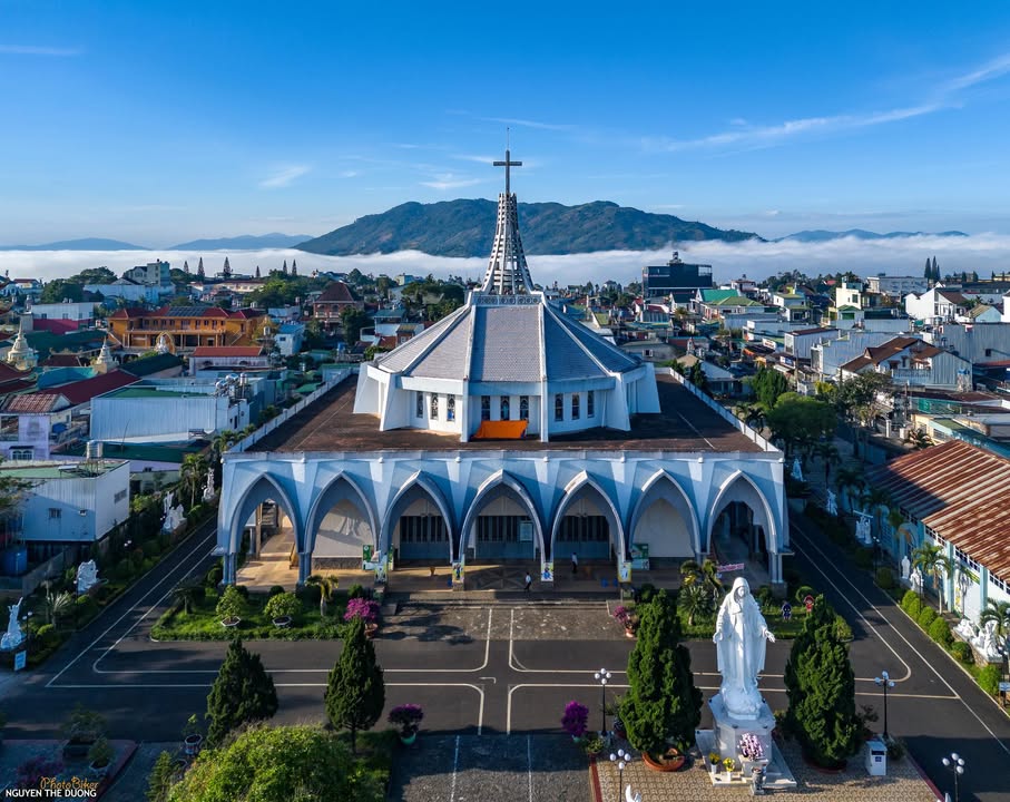 Nhà riêng Bảo Lộc 115m² giá 3.5 tỷ - Vị trí đắc địa cạnh StarLight!