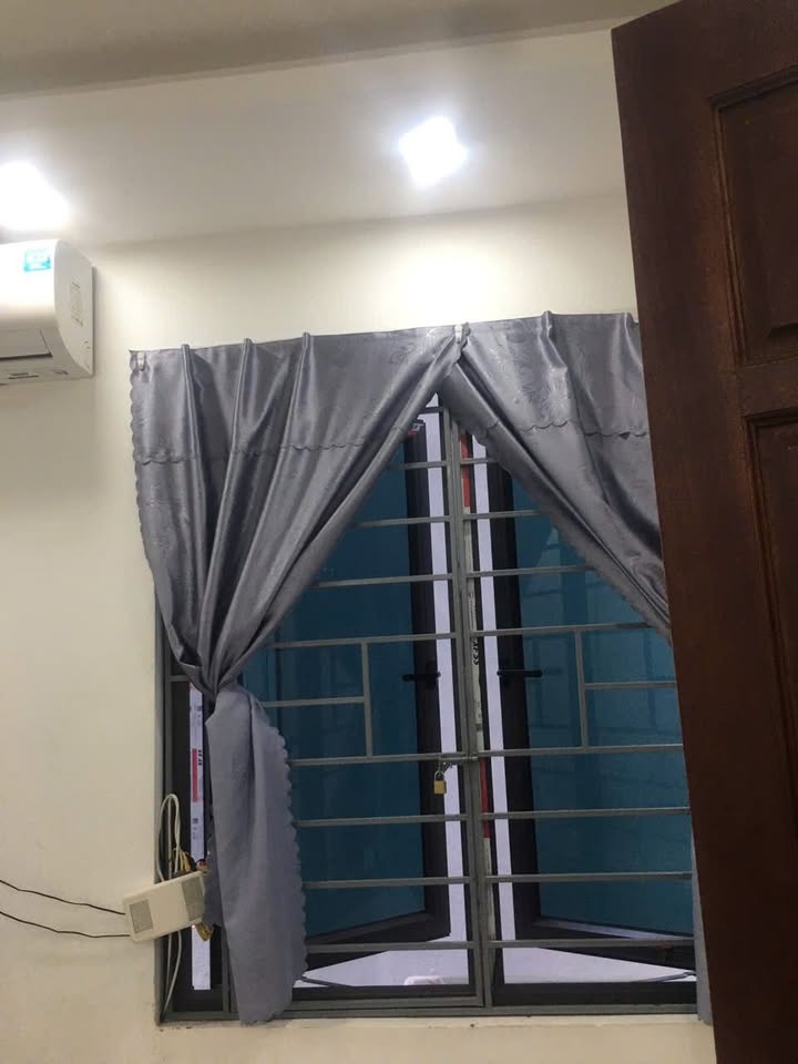 Nhà cho thuê 5 tầng tại Tổ 14 Thượng Mạo, Phú Lương, Hà Đông - Nội thất đầy đủ, chỉ 10 triệu/tháng!