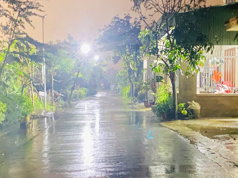 Đất thổ cư Thôn Đông Vịnh, Cẩm Vịnh, 500m² giá 2 tỷ - Đường rộng thoáng mát