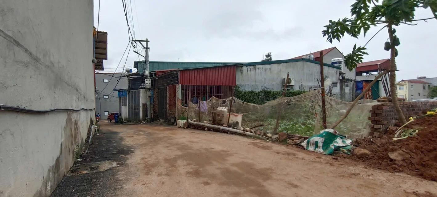 Đất nền Nam Sơn Bắc Ninh 67m² giá 2 tỷ - Đường ô tô, mặt tiền đẹp!