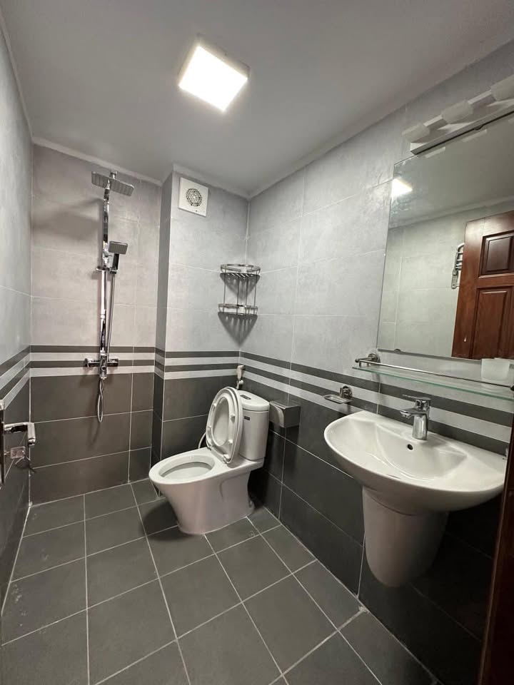 Căn hộ DV Nhật Tân, Tây Hồ 30m² giá 5 triệu - Nội thất full tiện nghi!