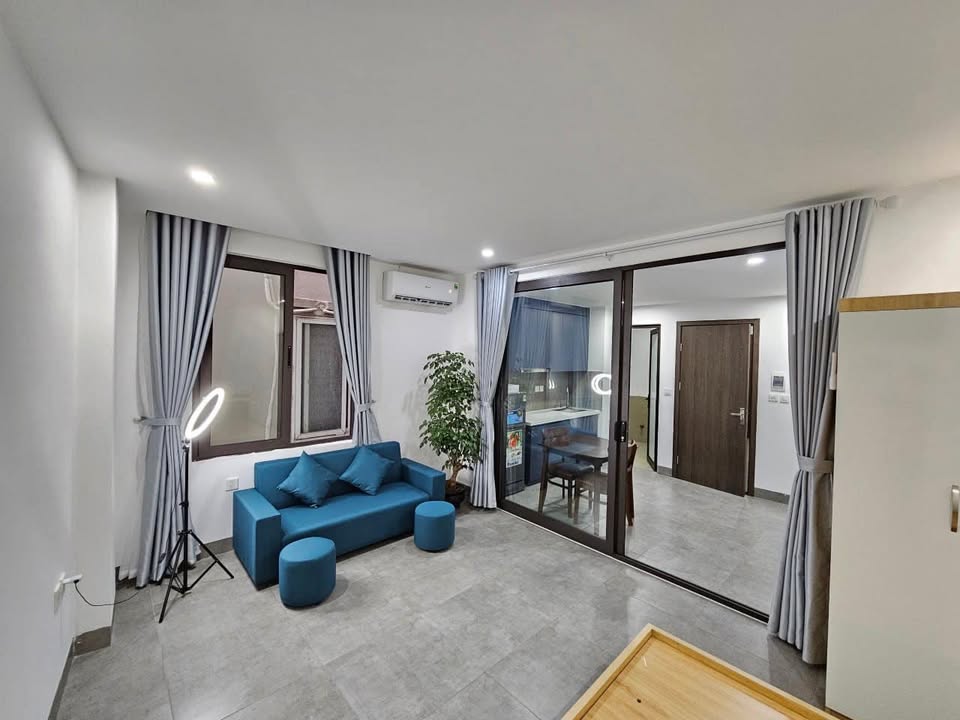 Căn hộ cho thuê cao cấp tại Cầu Giấy 40m² - Tiện nghi đầy đủ, vào ở ngay!