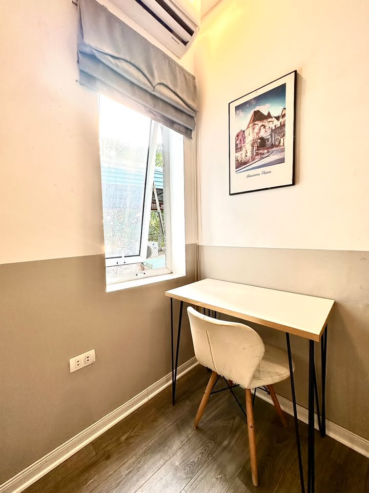 Căn hộ cho thuê tại 279 Đội Cấn, quận Ba Đình - Nhà mới 100%, tiện nghi đầy đủ!