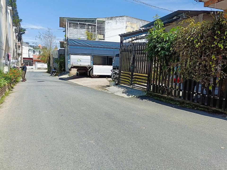 Nhà nguyên căn cho thuê đường Phạm Hồng Thái, Đà Lạt 9 triệu - Không gian thoáng đãng, tiện nghi!