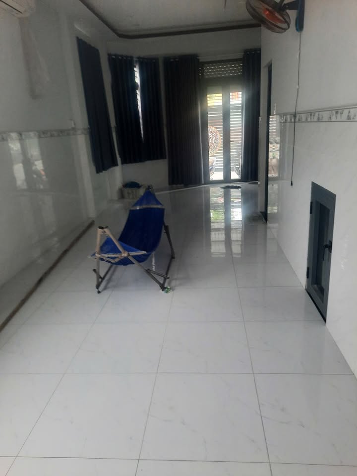 Cho thuê mặt bằng kinh doanh mặt tiền đường Nam Hòa, Quận 9, 70m² - Vị trí sầm uất, thuận tiện kinh doanh