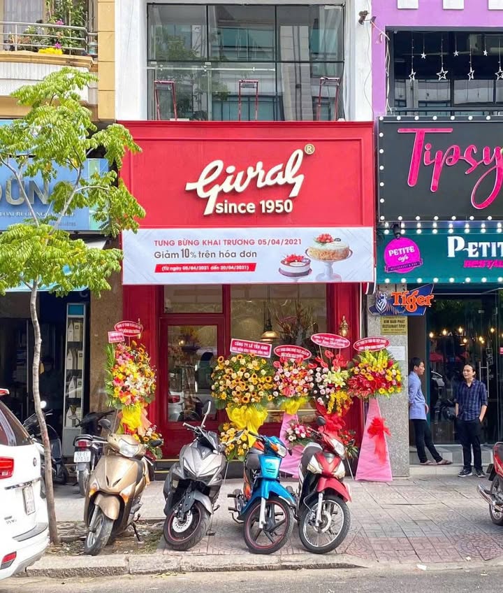 Nhà mặt phố Hàm Nghi, quận 1, 60m² - Cho thuê ngay chính chủ!