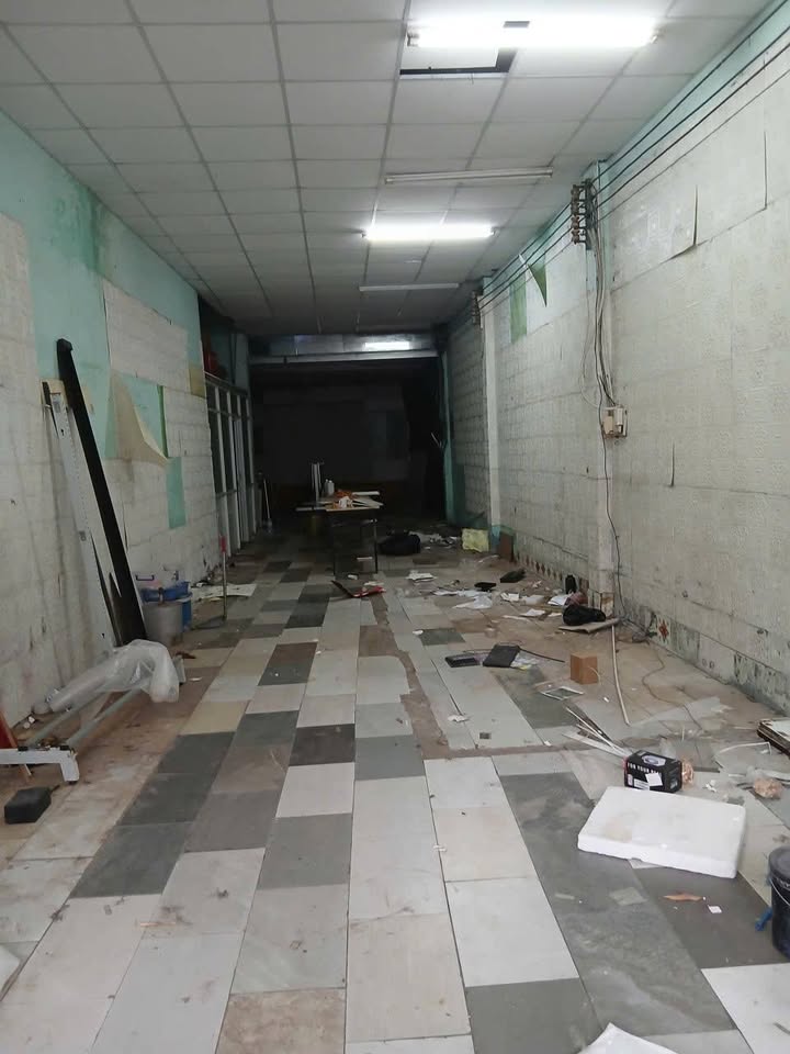 Nhà cho thuê mặt tiền đường Miếu Gò Xoài, quận Bình Tân, 96m² - Tiện làm kho chứa hàng!