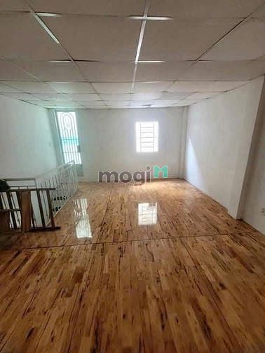 Nhà cho thuê Thạnh Xuân 52, Quận 12 - Diện tích 120m², chỉ 5 triệu/tháng!