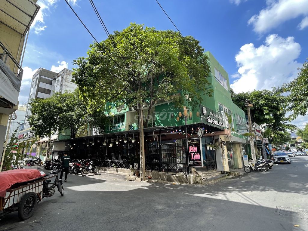 Cho thuê văn phòng góc 2 mặt tiền Đường Đồng Nai - Bạch Mã 1200m² giá 200 triệu - Vị trí đắc địa, tiềm năng kinh doanh lớn!