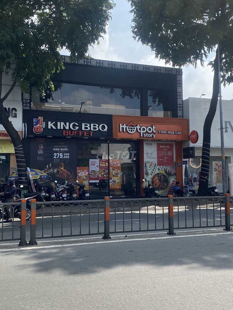 Nhà cho thuê mặt tiền đường Số 1, Thảo Điền 300m² chỉ 50 triệu/tháng - Không thể bỏ lỡ!