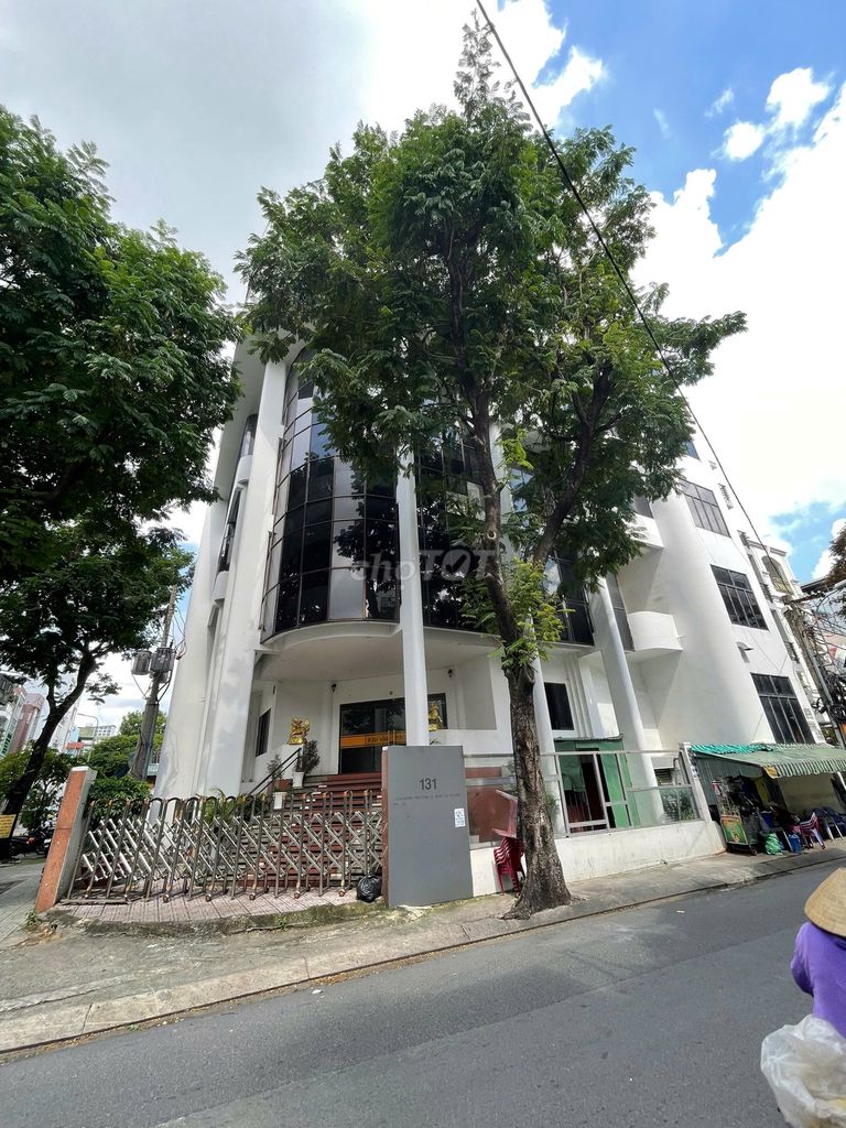 Building Thang Máy 2 Mặt Tiền Hòa Hưng 1500m² giá 180 triệu - Phù hợp cho văn phòng và spa