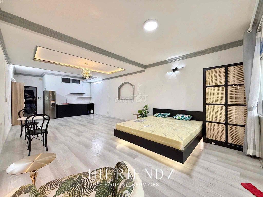 Căn hộ cho thuê chính chủ 50m² tại Quận 5 - Thiết kế hiện đại, tiện nghi đầy đủ!