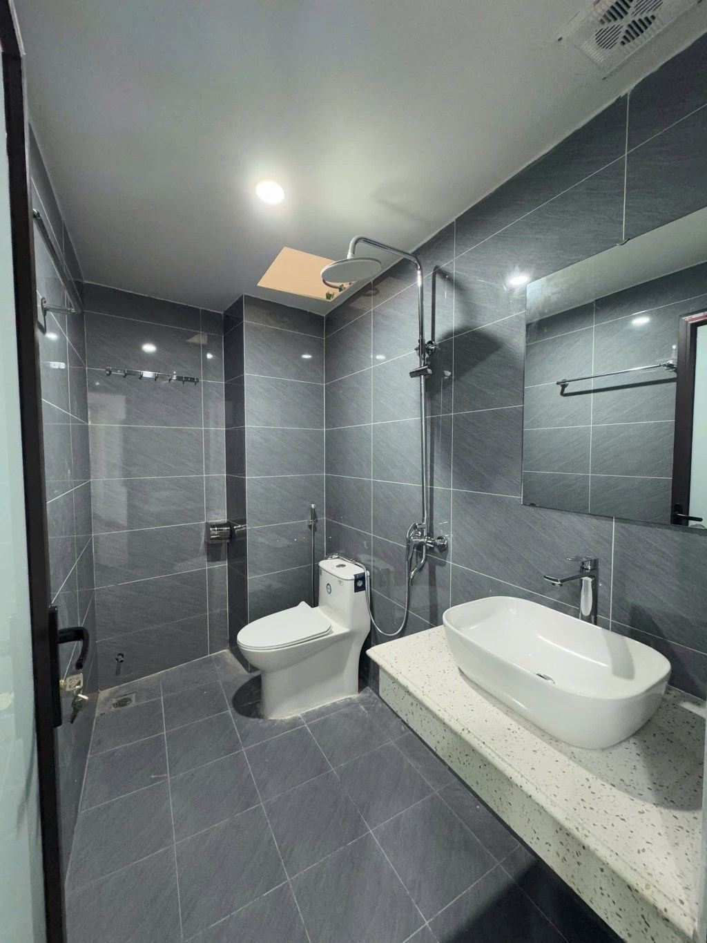 Nhà đẹp tại Hoài Đức, Hà Nội 32m² giá 4.5 tỷ - Sổ đỏ chính chủ, vào ở ngay!