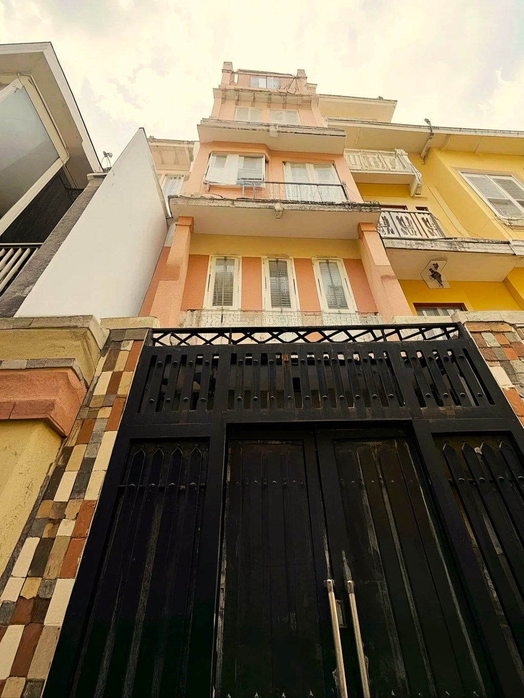 Nhà mới 5 tầng Nguyễn Thiện Thuật, Quận 3, 30m², giá chỉ 9.89 tỷ - Sẵn sàng vào ở!