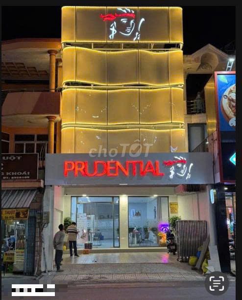 Cho thuê nhà mặt tiền Nguyễn Công Trứ Quận 1 - Vị trí đắc địa cho mọi ngành nghề!