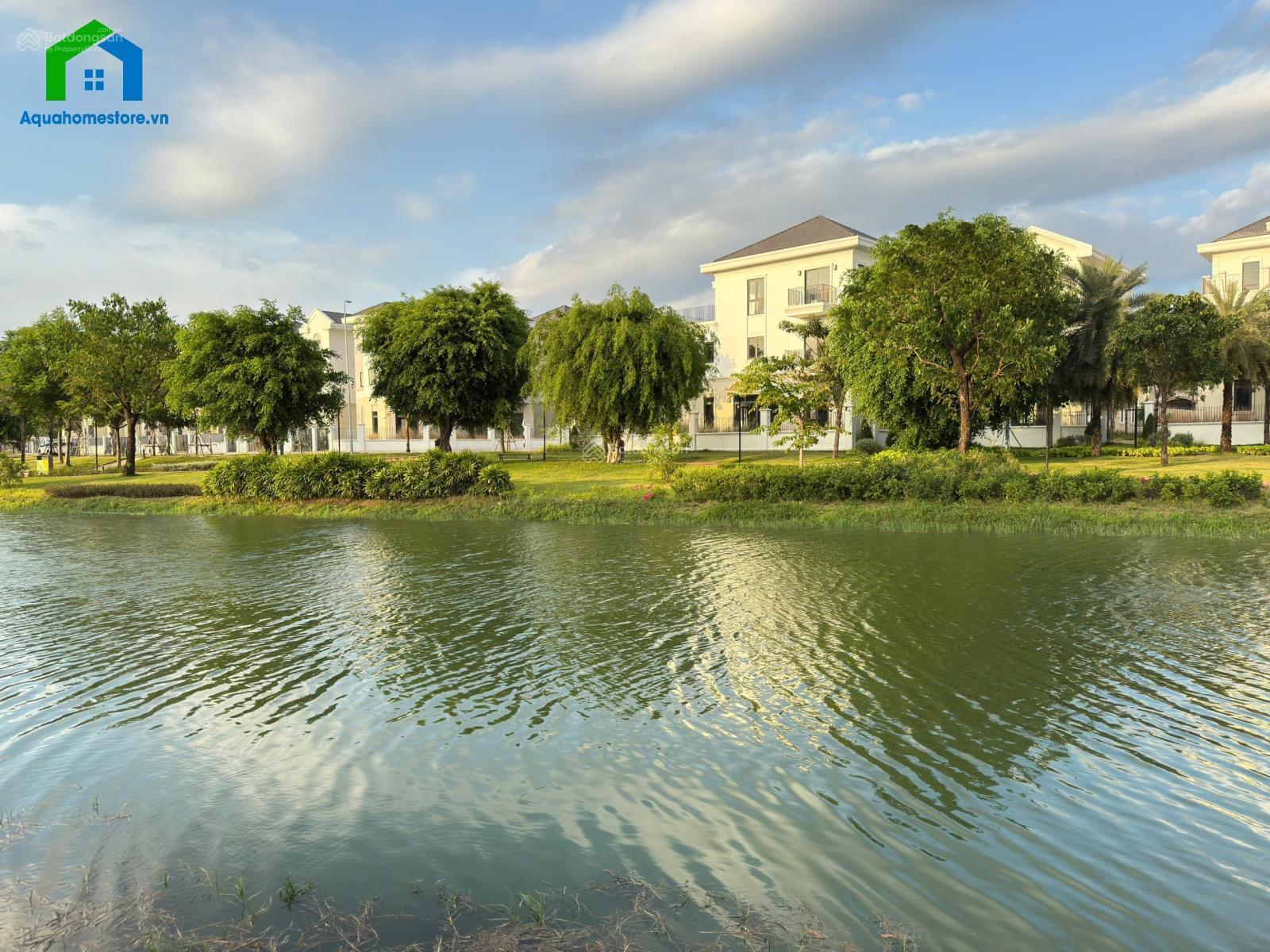 Nhà đẹp góc sông Aqua City 340m² giá 22.5 tỷ - Cơ hội đầu tư hiếm có!