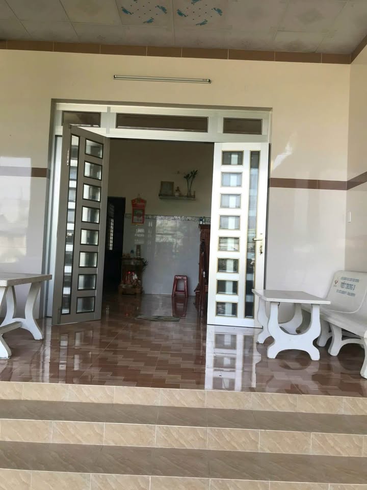 Nhà mới xây tại xã Mỹ Thạnh An, Bến Tre 480m² giá chỉ 1.5 tỷ - Sổ hồng chính chủ!