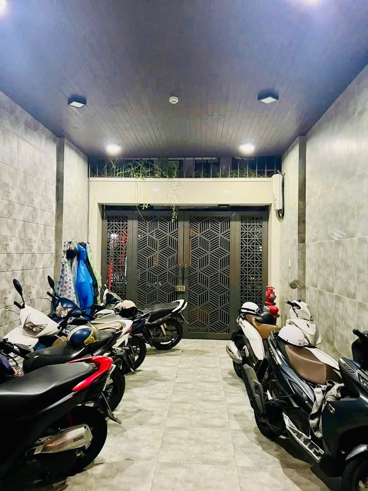 Tòa căn hộ 7 tầng Hòa Cường Nam 70m² giá 13.8 tỷ - Dòng tiền ổn định 50 triệu/tháng!