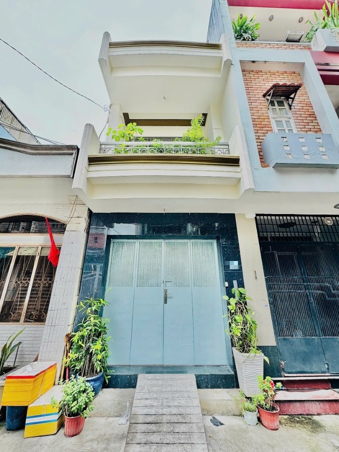 Nhà 5 tầng đường Phan Đăng Lưu, Bình Thạnh, 54m² giá 9.7 tỷ - Vị trí đắc địa!