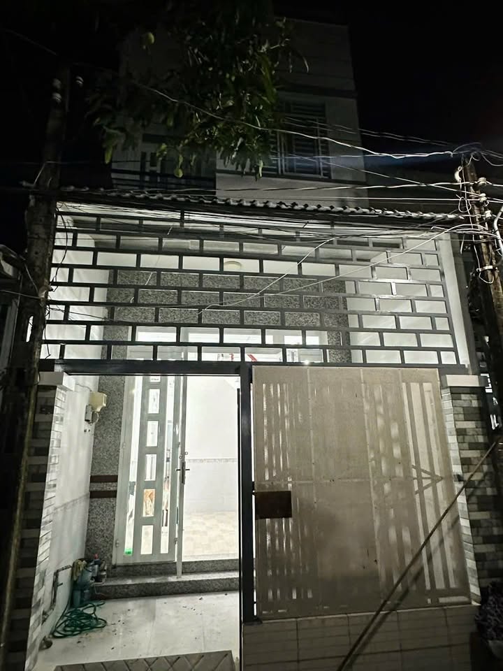 Nhà mặt tiền hẻm 251, đường Đồng Văn Cống, Cần Thơ - 3.35 tỷ, sẵn sàng vào ở!