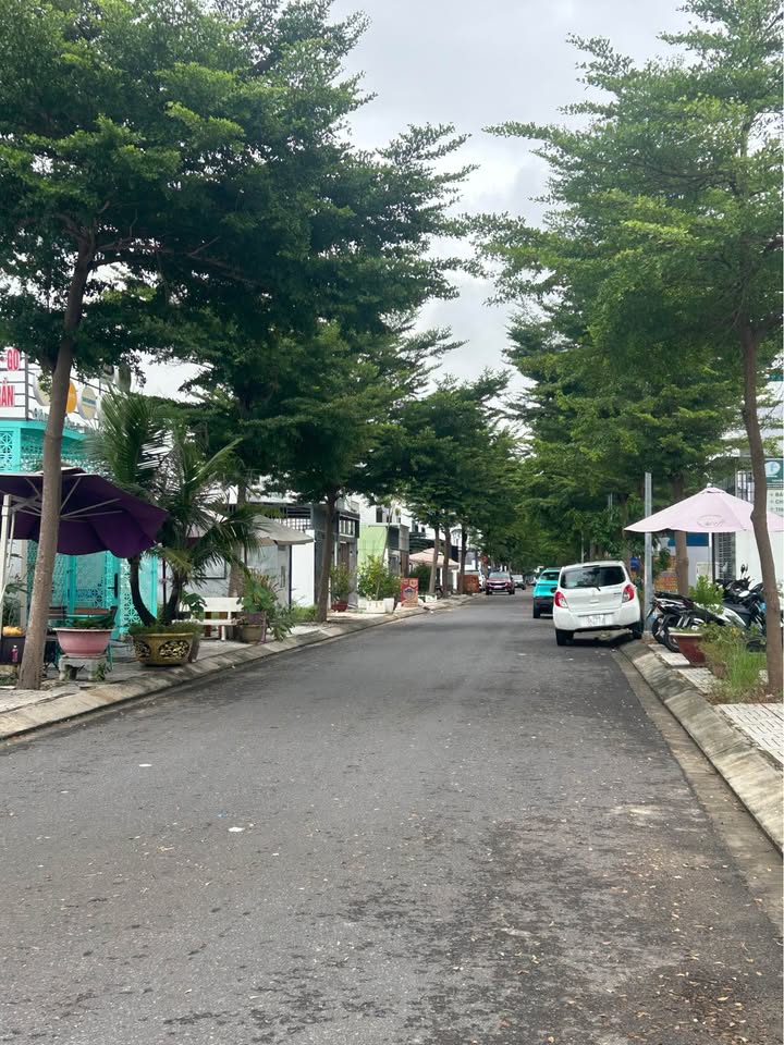 Đất nền Khu đô thị Mỹ Gia Gói 3 Nha Trang 121m² giá 8.16 tỷ - Vị trí vàng tiềm năng!