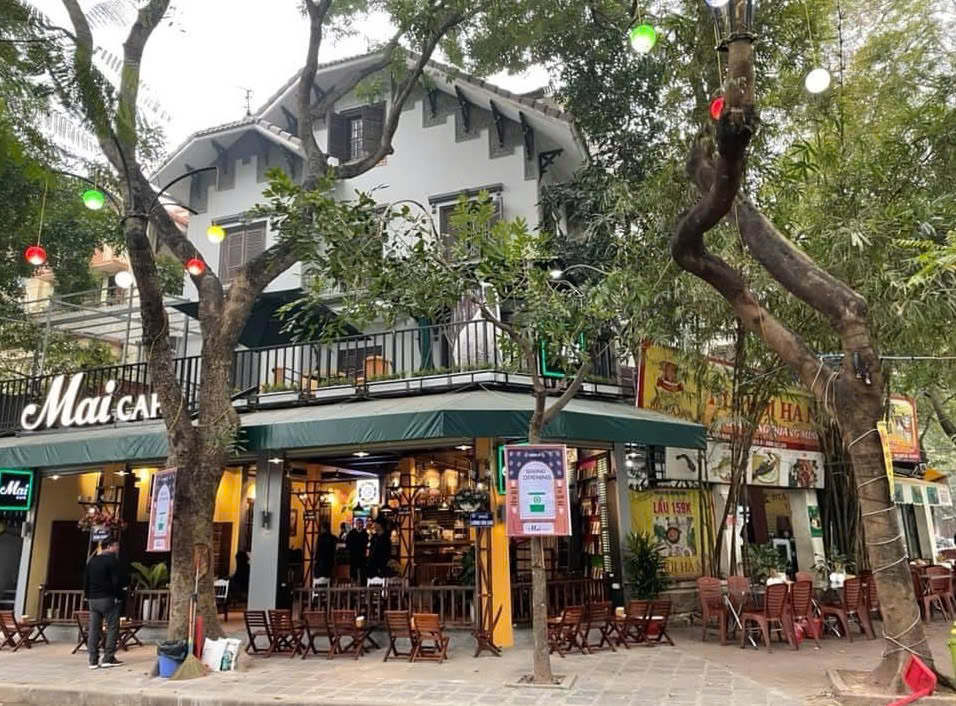 Cho thuê mặt bằng kinh doanh 250m² tại Đội Cấn - Vị trí đẹp, giá tốt!