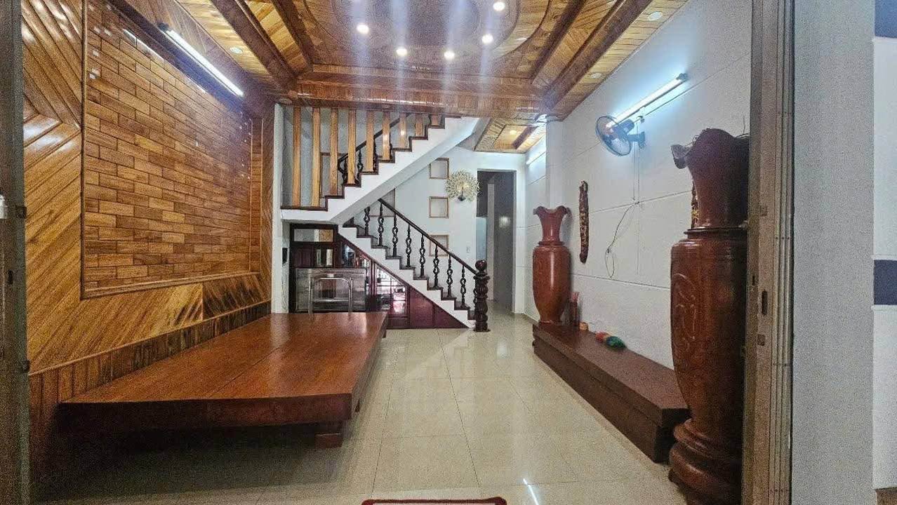 Bán nhà mặt tiền Đoàn Hữu Trưng, Đà Nẵng 106m² - Cơ hội đầu tư hấp dẫn!