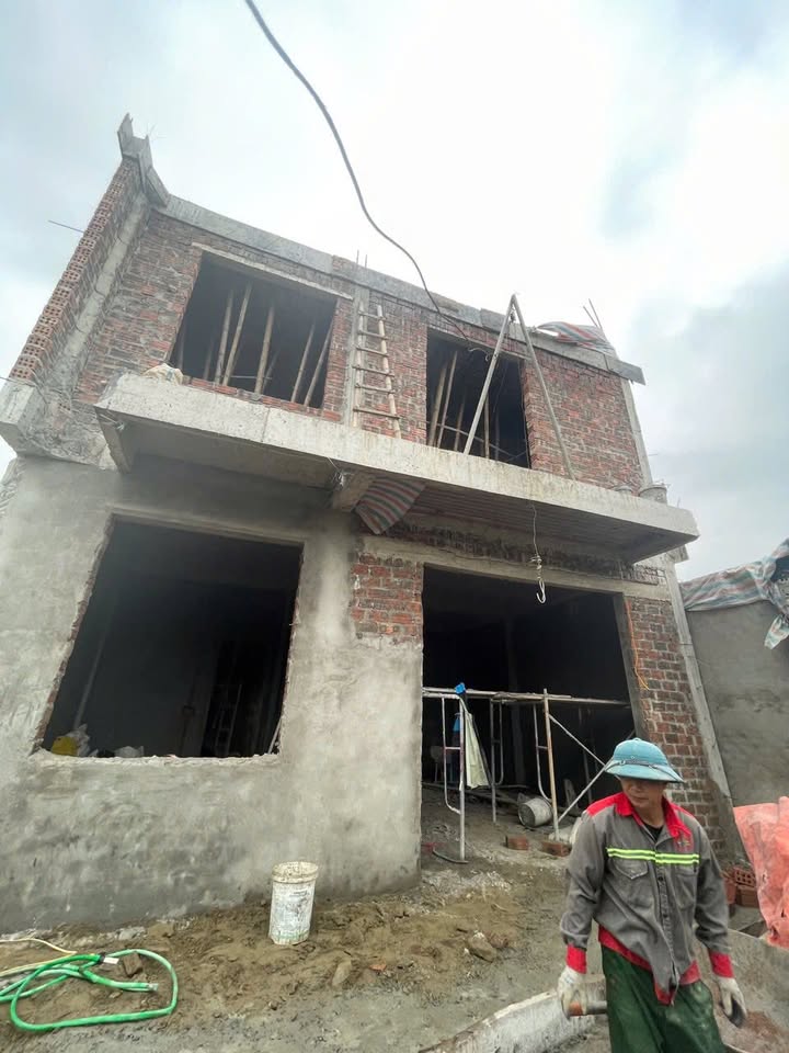 Nhà 2 tầng 72m² Hoàng Phan Thái giá 3.6 tỷ - Đường quy hoạch rộng rãi!