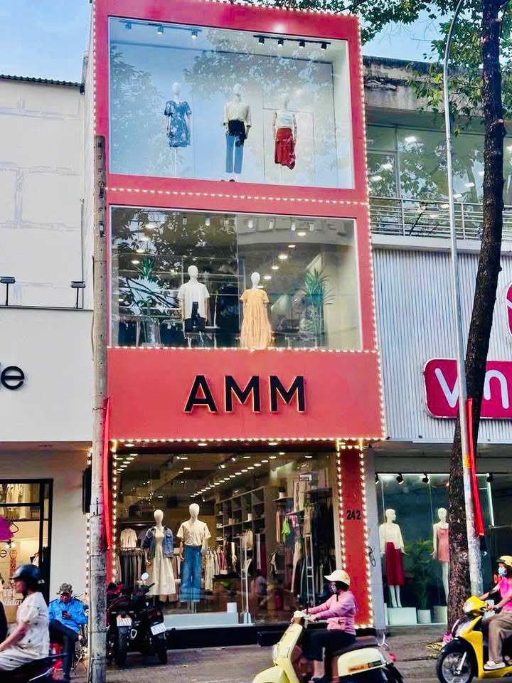 Cho thuê nhà mặt tiền Nguyễn Trãi, quận 5 - Diện tích 70m², vị trí đắc địa kinh doanh!