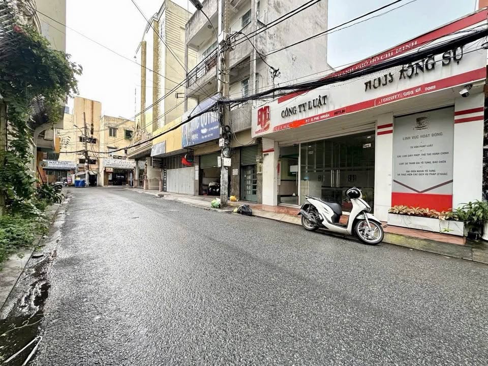 Bán gấp FrontHouse mặt tiền Phan Xích Long, 160m² giá 36.9 tỷ - Sổ đỏ đẹp