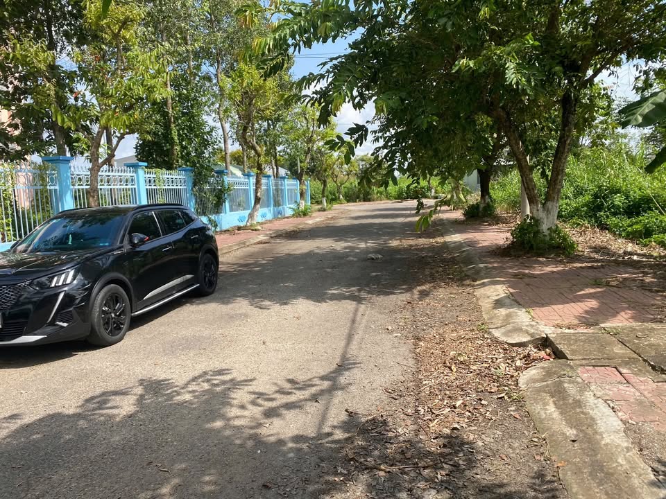 Đất nền Tân Ngãi Vĩnh Long 100m² giá 1.35 tỷ - Nhanh tay sở hữu!