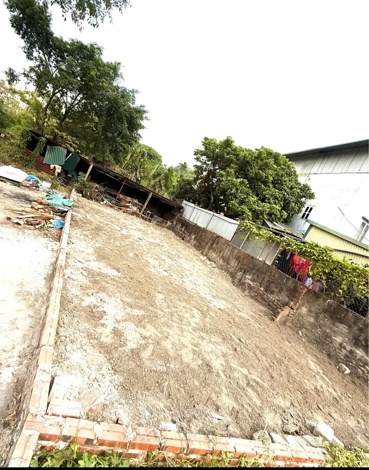 Đất nền Đông Mỹ, Thanh Trì 82m² giá 5.5 tỷ - Vị trí đắc địa gần hồ