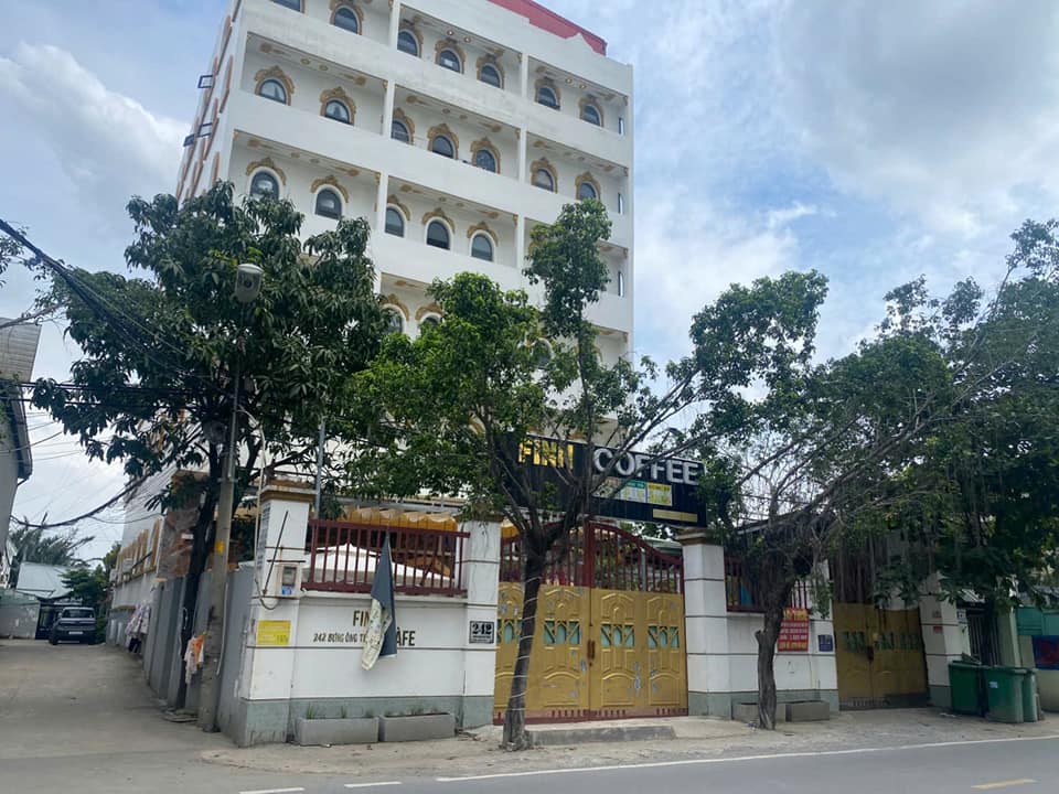 Bán tòa nhà FrontHouse 2 mặt tiền Bưng Ông Thoàn, Quận 9, 991m² giá 65 tỷ - Đầu tư sinh lời ổn định!