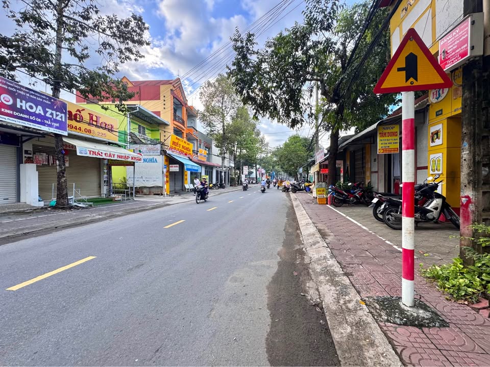 Nhà mặt tiền Phú Ve, Trà Vinh 75m² giá 3.999 tỷ - Đầu tư sinh lời ngay!