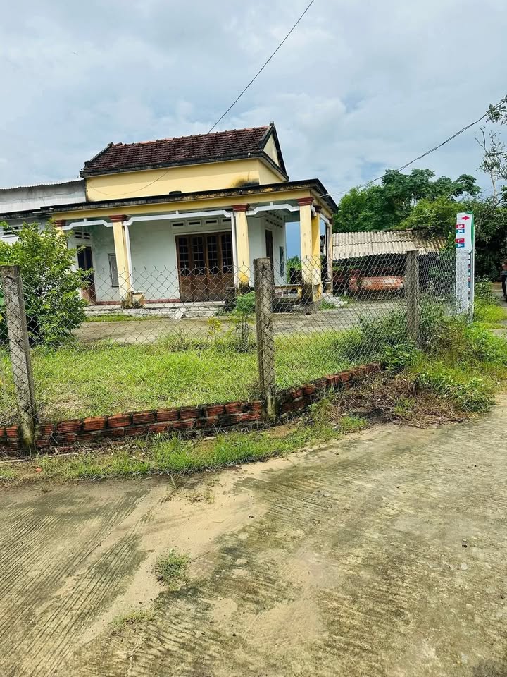 Nhà cấp 4 xã Đức Phong Mộ Đức 784m² giá 700 triệu - Gần biển Thạch Thang!