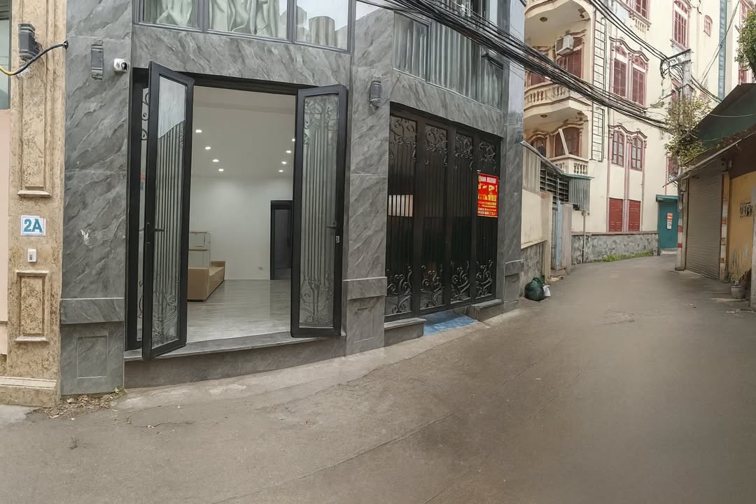 Cho thuê mặt bằng kinh doanh tại Hoàng Mai, 35m² giá 4.5 triệu - Ô tô đỗ ngay trước cửa!