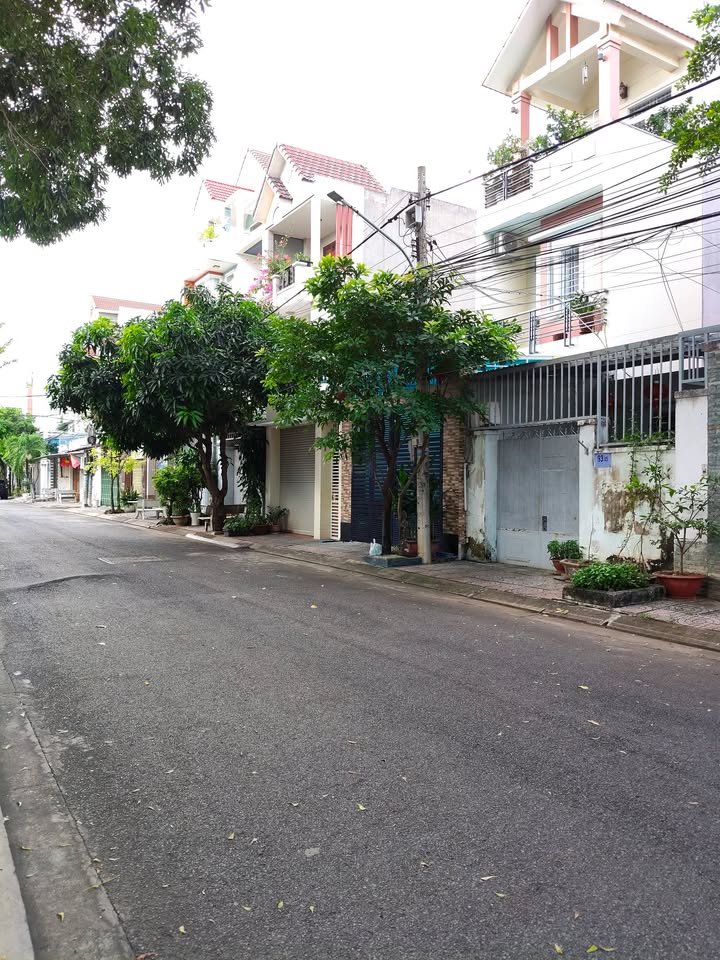 Nhà mặt tiền Thắng Nhất Vũng Tàu 100m² giá 7 triệu - Vị trí kinh doanh lý tưởng!